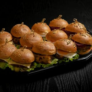 Platou 12 Mini Burgeri