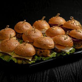 Platou 6 Mini Burgeri