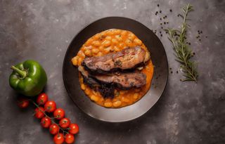 Fasole sârbească (iahnie) cu piept de porc