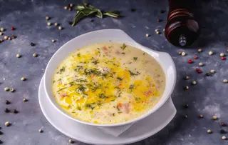 -Ciorbă a la grec de pui