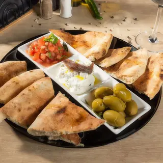 -Foccacia mixtă