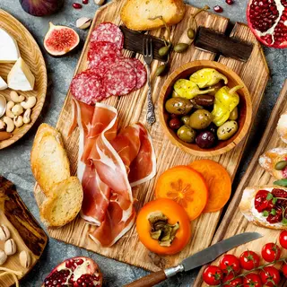 -Platou Romanesc Traditional