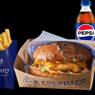 Meniu Cheeseburger cu pulpă de pui Cocorico