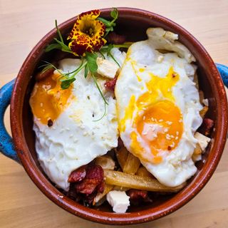 MIC DEJUN LA FLĂCĂRI