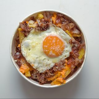 Loaded poutine fries