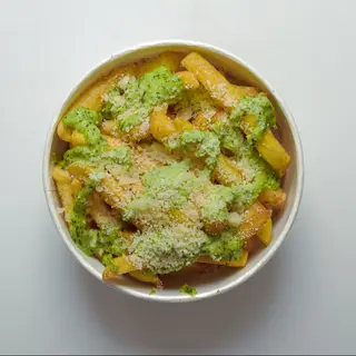 Garlic parmezan fries