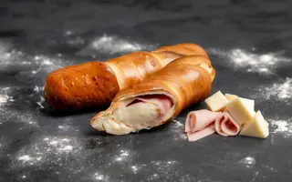 Rulou sunca si mozzarella