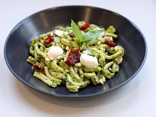 Caserecce cu Pesto Genovese