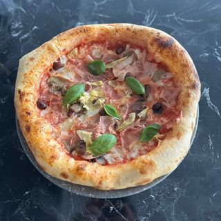 Pizza Capricciosa Ø 32cm