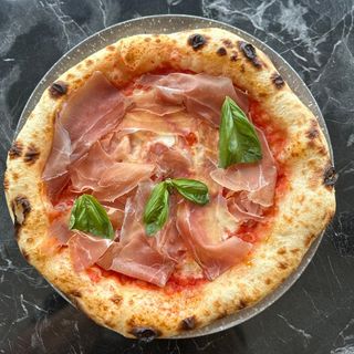 Pizza Tre Salumi Ø 32cm