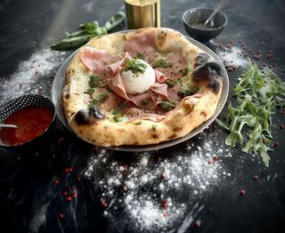 Pizza Mortadella e Buratta Ø 32cm