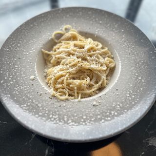 Spaghetti Cacio E Pepe