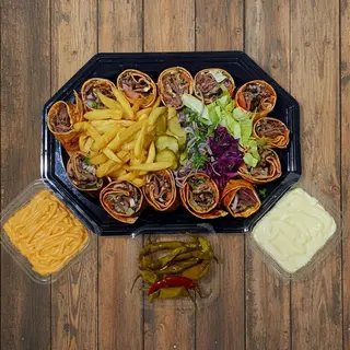 PLATOU 4 PERSOANA SHAORMA DE PUİ