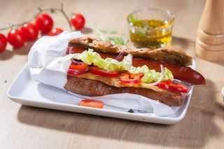 Pita in ou cu sunca sau salam