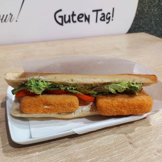 Demi bagheta cascaval pane