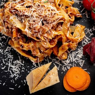 BOLOGNESE