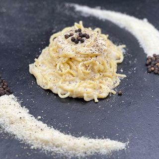 CACIO E PEPE