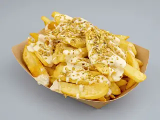 Cartofi cu sos quattro formaggi si fistic