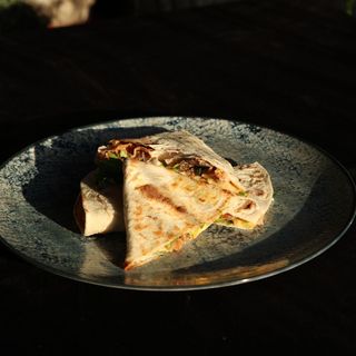 Quesadilla chicken & beef mix
