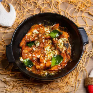 Creveti Saganaki
