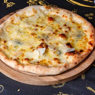 Pizza Quattro Formaggi