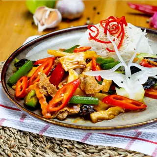 Thịt bò xào cay