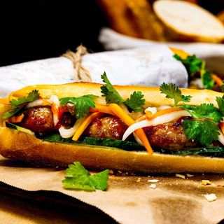 Bánh mì thịt lợn