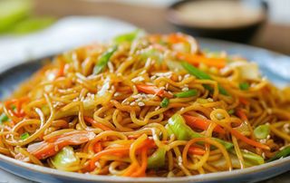CHOWMEIN VEGETARIAN