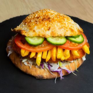 Sandwich snitel de pui