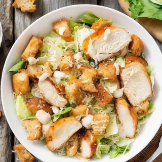 Salată Caesar