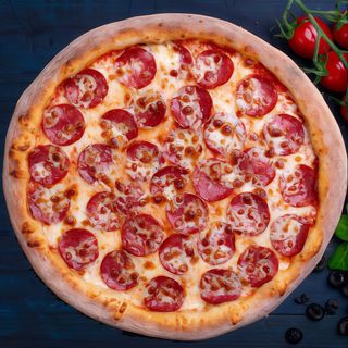 Pizza Salami Ø 32cm