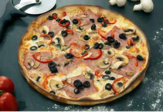 Pizza Capricioasa Ø 28cm / Ø 32cm/ Ø 45cm