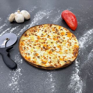 La orice 3 pizza mici comandate