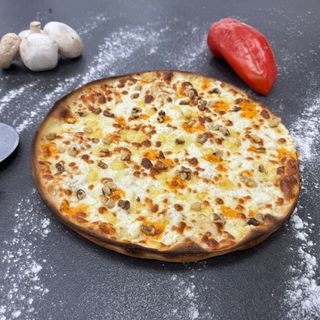 La orice 2 pizza mari comandate