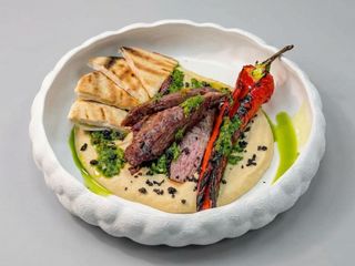 Muschiulet de berbercut Noua Zeelanda cu hummus