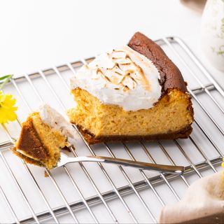 Pumpkin Meringue Cheesecake