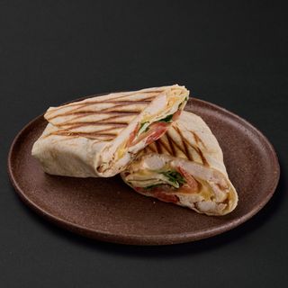 Wrap cu pui*