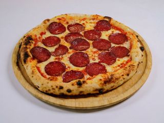 Pizza Salami Ø32cm