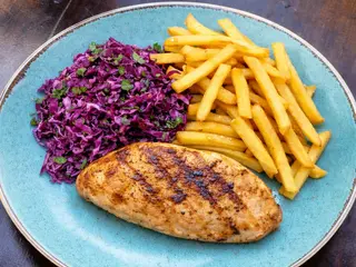 Meniu piept de pui grill si cartofi