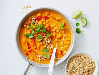 SOUP OF THE DAY: MASSAMAN CURRY SOUP