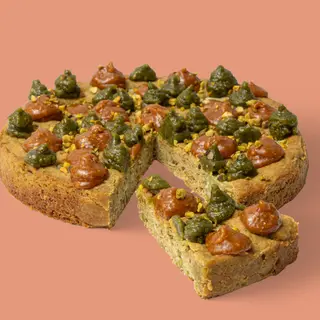 Cookie Pizza Fistic