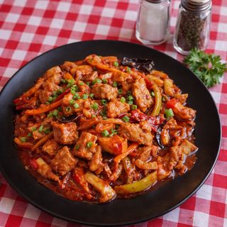 Tigaie picanta de porc 350 g