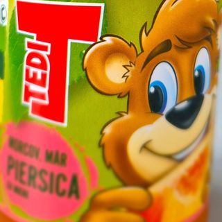 Tedi suc de morcovi, măr și piersică cu miere