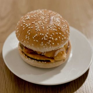 Miniburger cu pui crispy