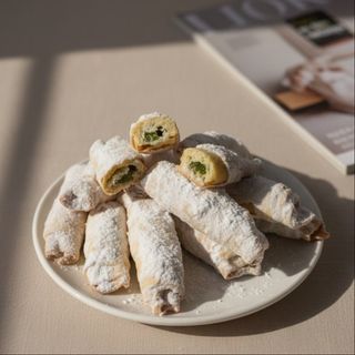 Cornulețe cu rahat, 100 g