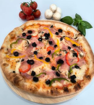 Pizza Capriciosa Ø 32cm