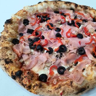Pizza Capriciosa Ø 32cm