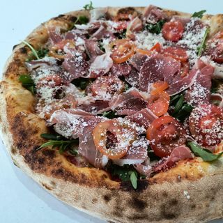 Pizza Crudo e rucola Ø 32cm
