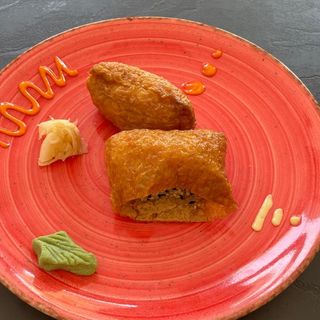 Inari (tofu prajit)