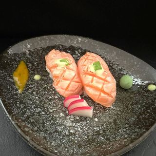 Somon flambat nigiri